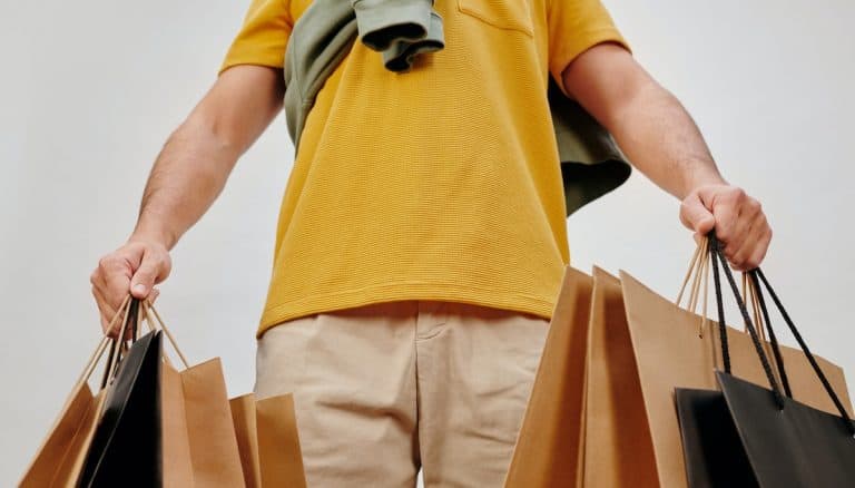 lynton shopping pexels by max fischer