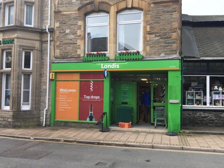 Lynton Londis Shop