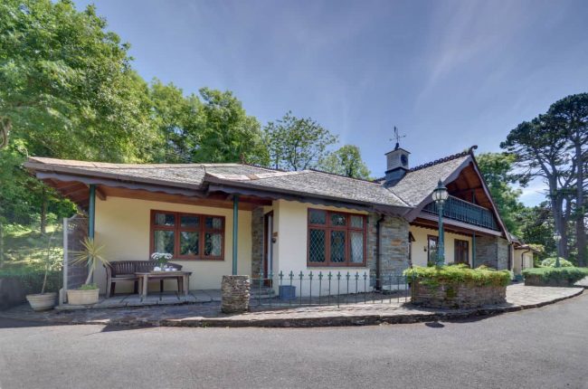 martinhoe cleaves heddon valley self catering main property