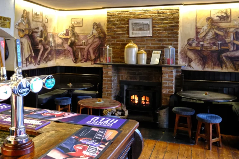 The Crown Hotel Accommodation Pub Restaurant Exmoor Devon